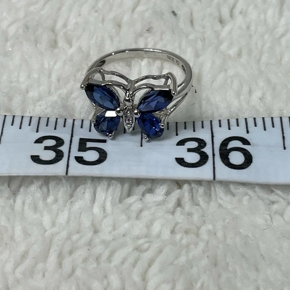 Elegant Silver and Blue Butterfly Ring - Picture 8 of 10